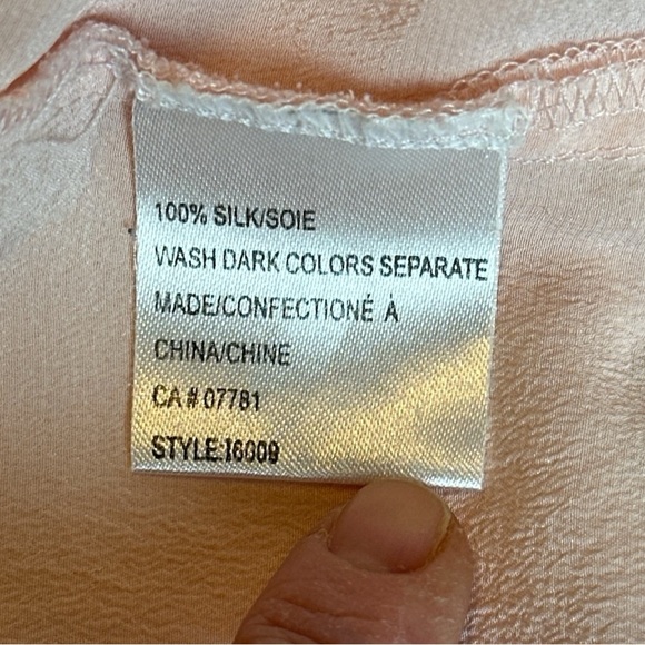 Pink 100% silk loose fit crepe de chine short sleeve blouse with neck detail - Picture 11 of 13